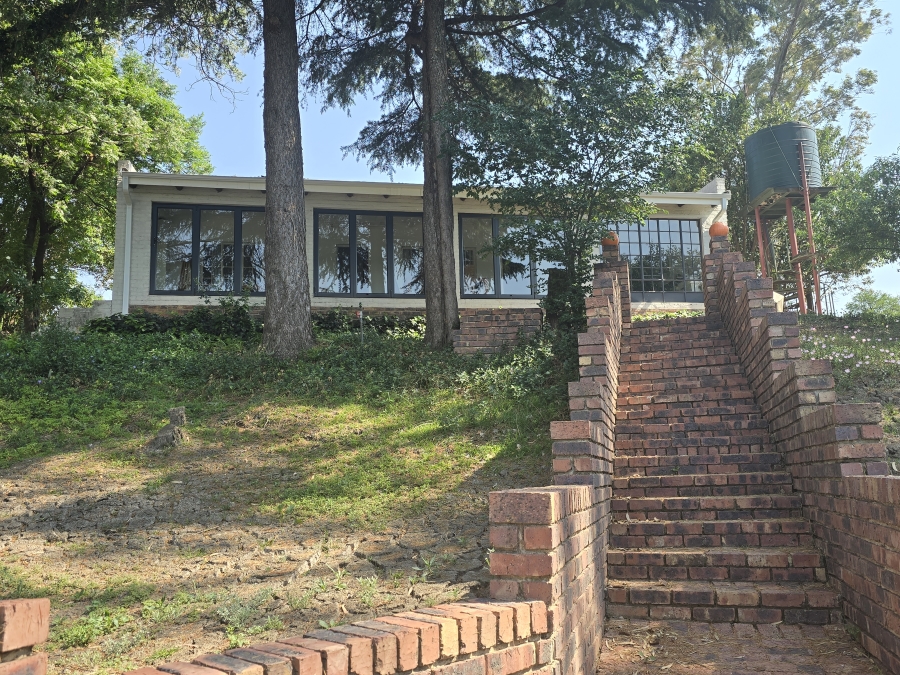 4 Bedroom Property for Sale in Lindequesdrif North West